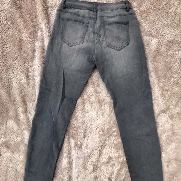 Jeans - Picture 3 of 3